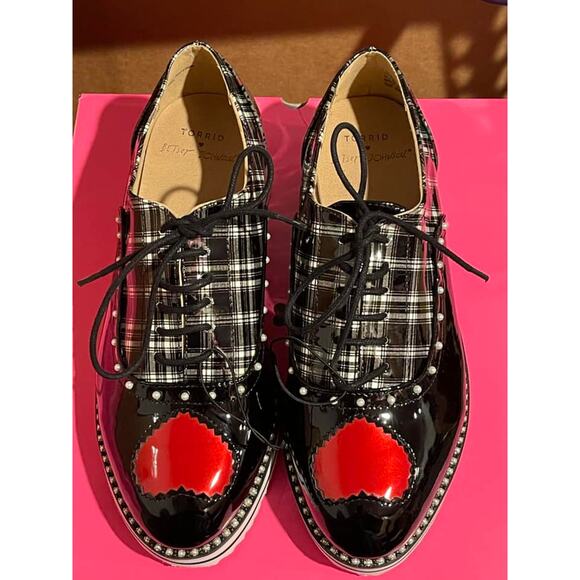 Torrid Betsey Johnson‎ 7WW Punk Rockabilly Plaid Heart Tattoo Oxford Shoes New - Picture 1 of 4